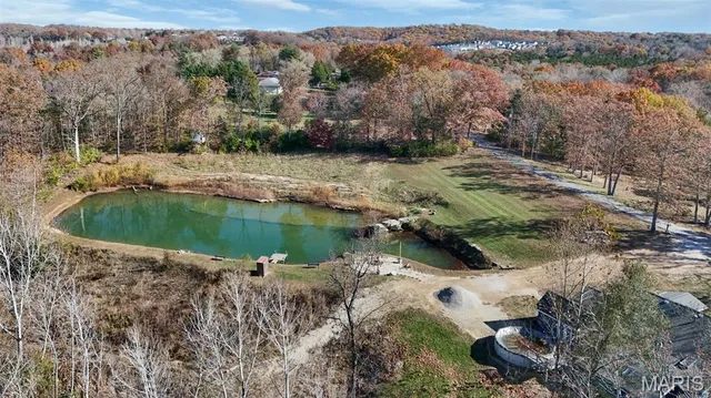 $325,000 | 5893 Midridge Drive, House Springs, MO 63051