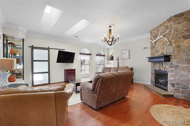 $325,000 | 5893 Midridge Drive, House Springs, MO 63051