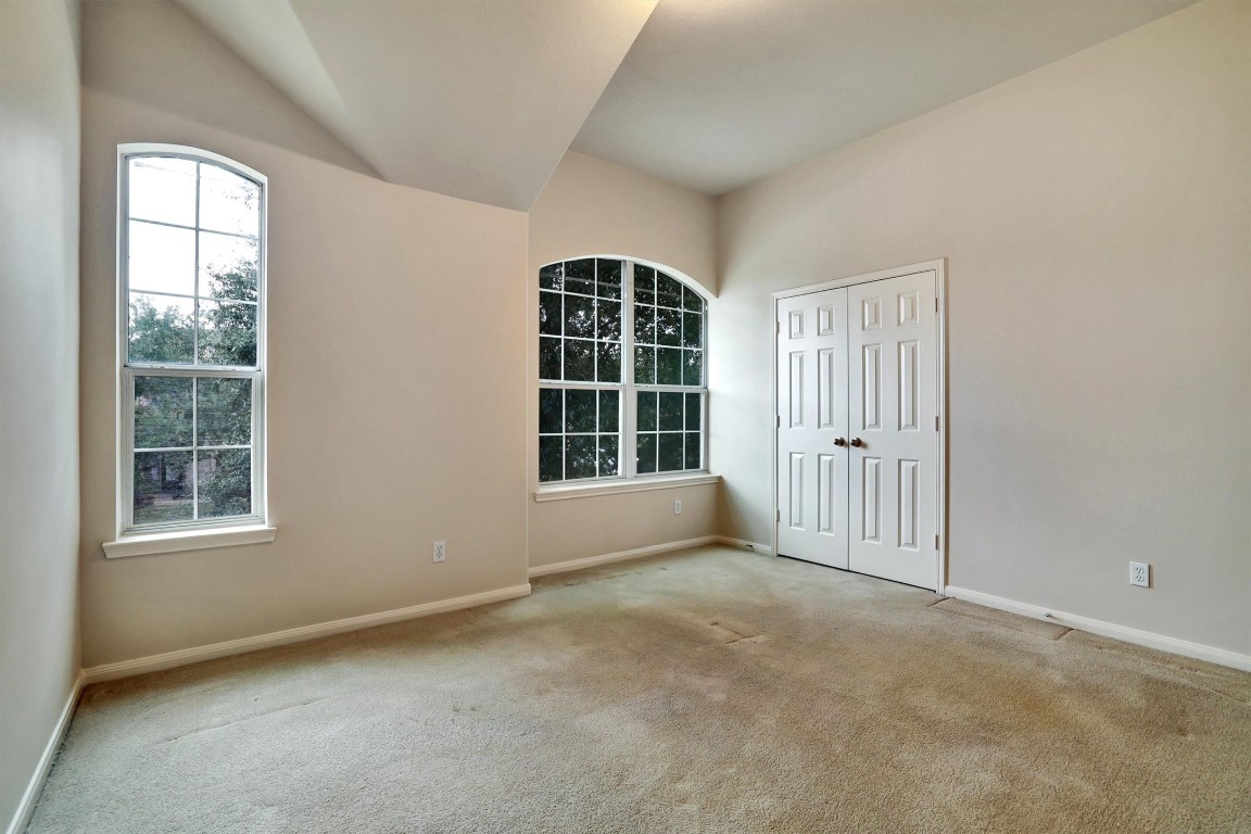 22215 Bridgestone Pine Court Spring, TX 77388 - Photo 33 of 42 Upstairs Secondary Bedroom