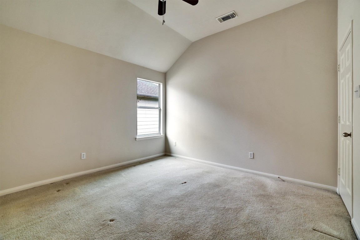 22215 Bridgestone Pine Court Spring, TX 77388 - Photo 35 of 42 Upstairs Secondary Bedroom