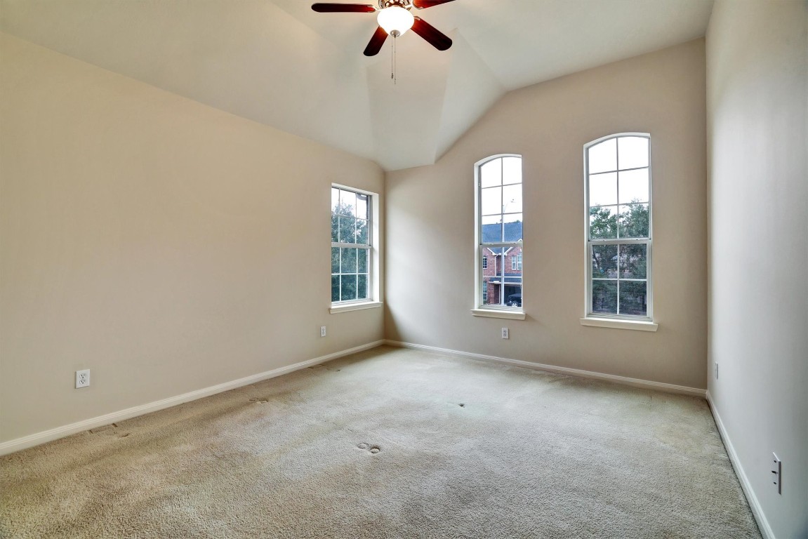 22215 Bridgestone Pine Court Spring, TX 77388 - Photo 36 of 42 Upstairs Secondary Bedroom