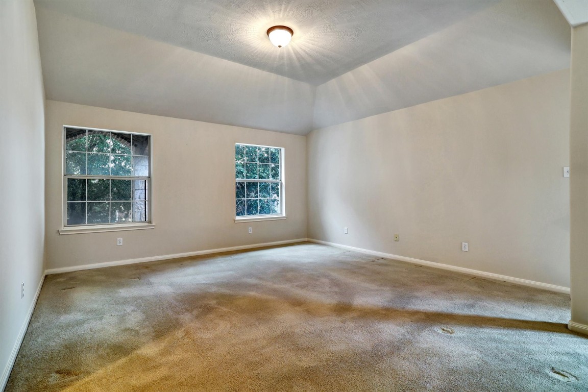 22215 Bridgestone Pine Court Spring, TX 77388 - Photo 38 of 42 Upstairs Secondary Bedroom