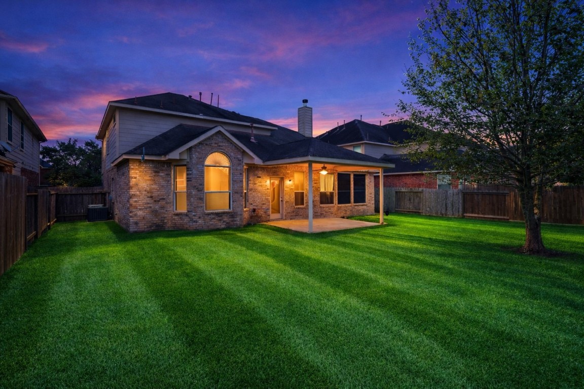 22215 Bridgestone Pine Court Spring, TX 77388 - Photo 42 of 42 Oversized Backyard