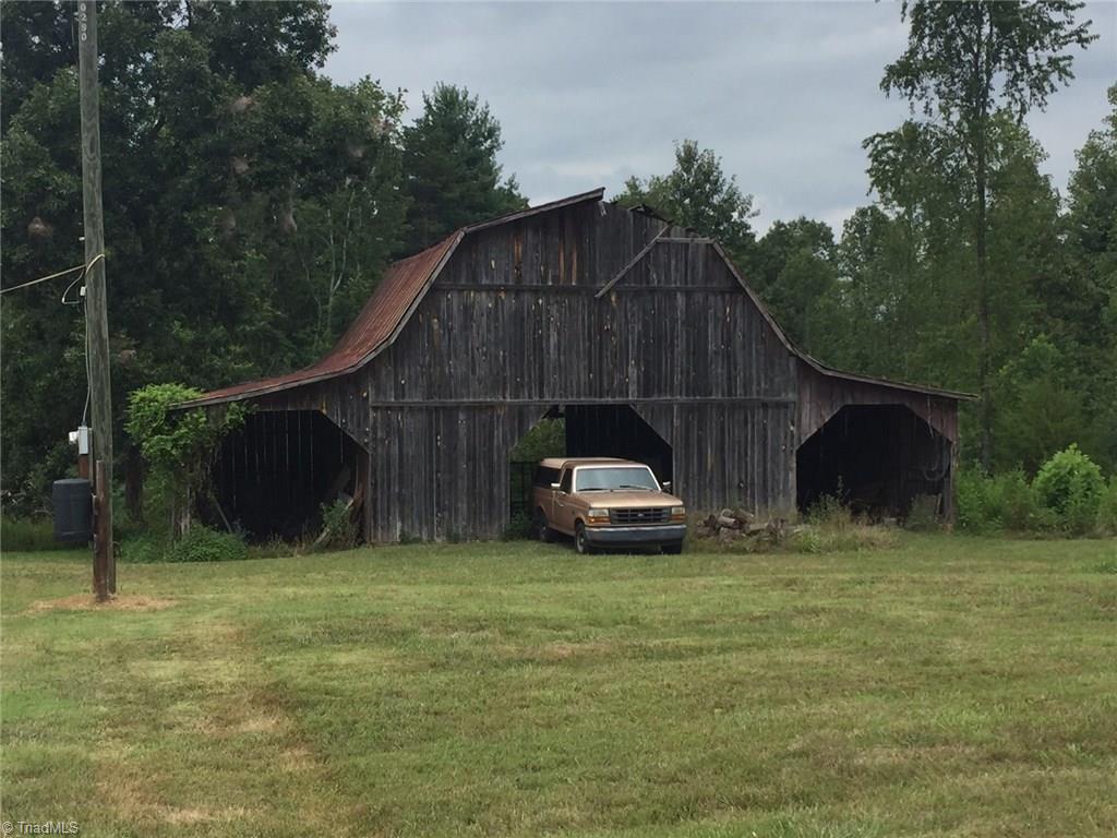 153 Regal Road State Road, NC 28676 - Photo 5 of 16