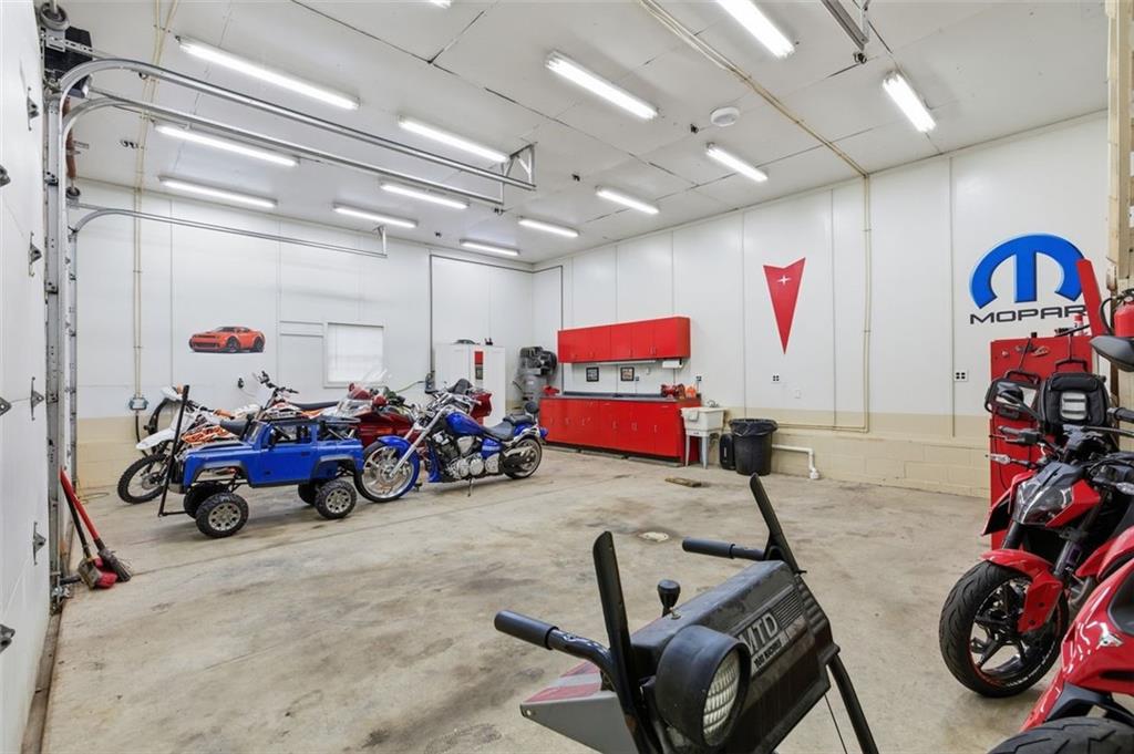 120 Crestview Manor Monongahela, PA 15063 - Photo 33 of 38 a view of a room with gym equipment