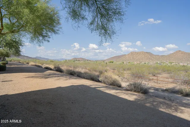 $2,275 | 34811 North 30th Drive, Phoenix, AZ 85086