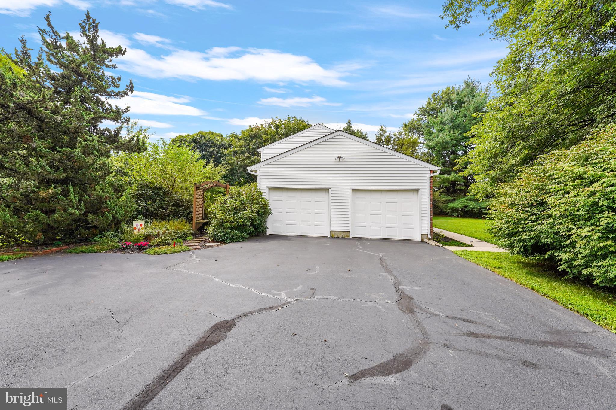 699 Ewing Road West Grove, PA 19390 - Photo 38 of 39 Gallery Image 38