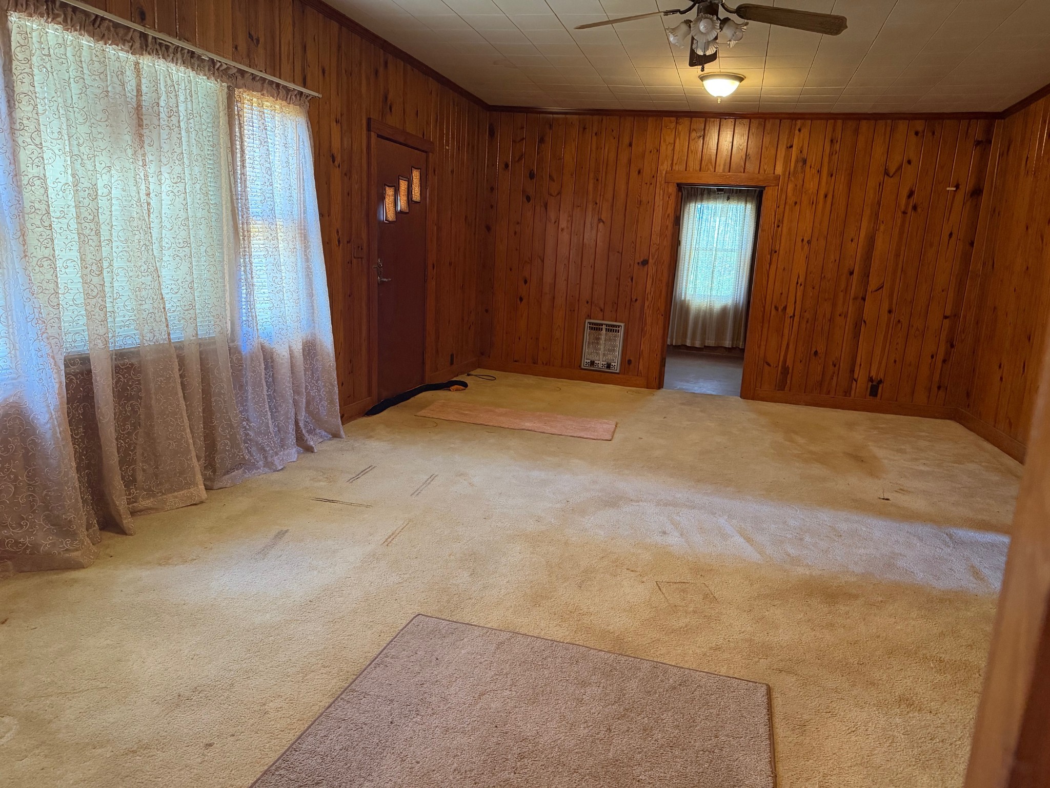 13447 Harrison Lane Bell Buckle, TN 37020 - Photo 26 of 29 a view of an empty room with a window