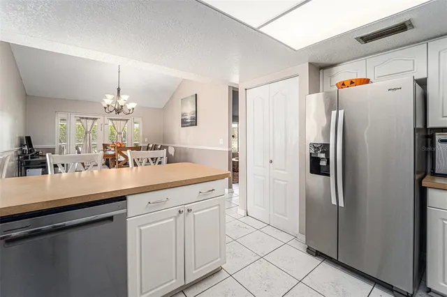 $340,000 | 2003 Poplar Court, Plant City, FL 33563