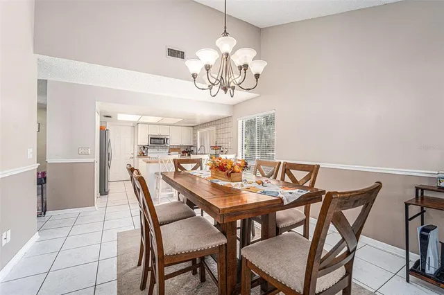 $340,000 | 2003 Poplar Court, Plant City, FL 33563