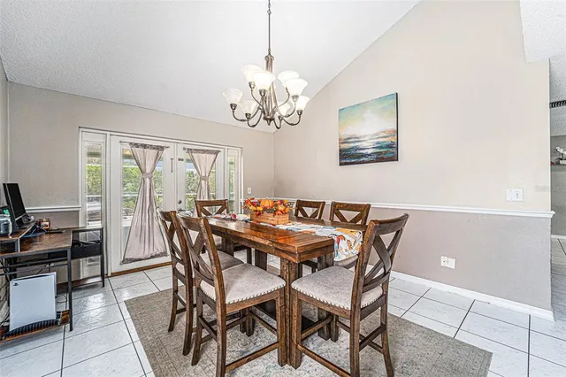 $340,000 | 2003 Poplar Court, Plant City, FL 33563