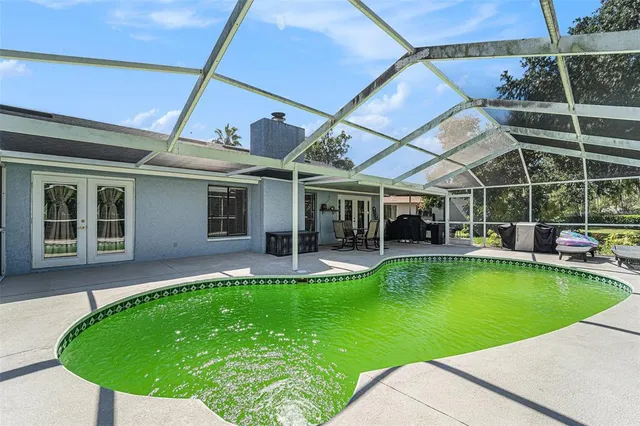 $340,000 | 2003 Poplar Court, Plant City, FL 33563