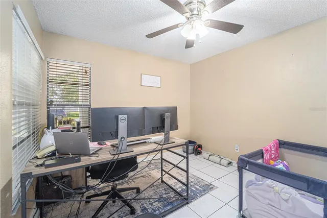 $340,000 | 2003 Poplar Court, Plant City, FL 33563