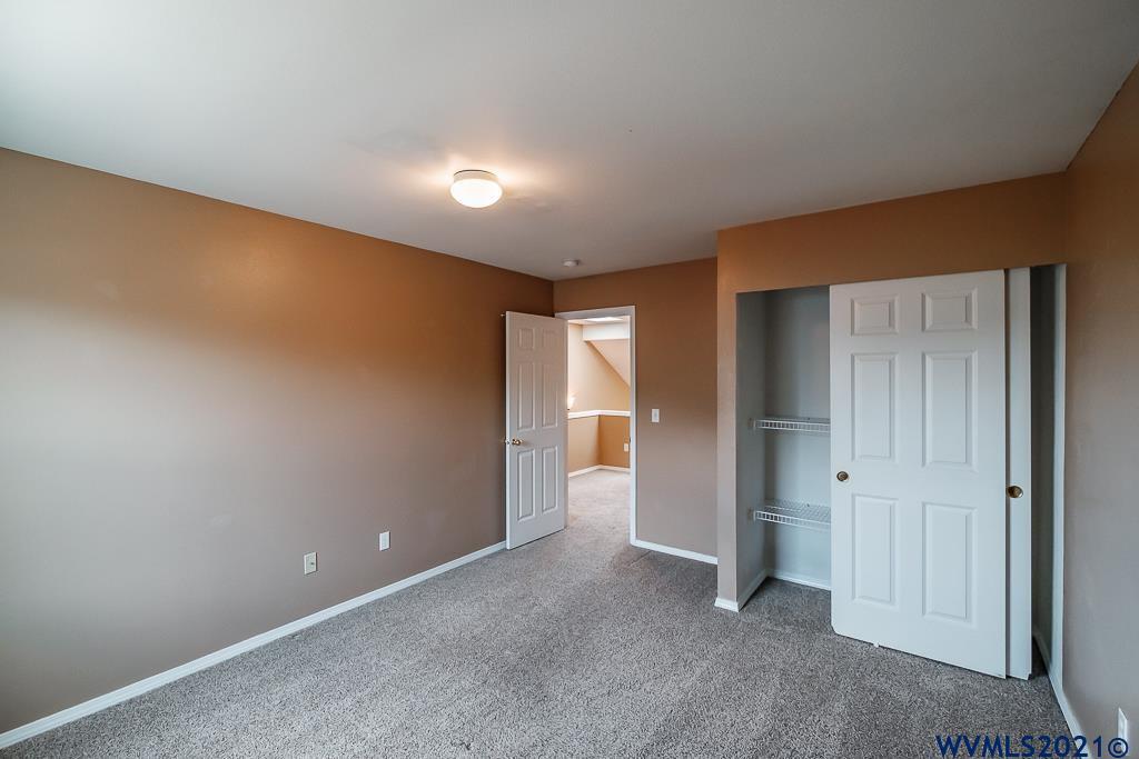 1612 Southwest Elk Circle, Unit CL Albany, OR 97321 - Photo 30 of 39 Gallery Image 30