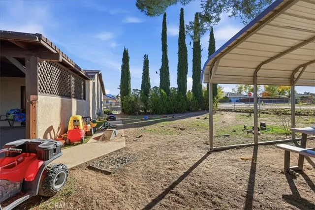 $484,000 | 18126 Fairburn Street, Hesperia, CA 92345