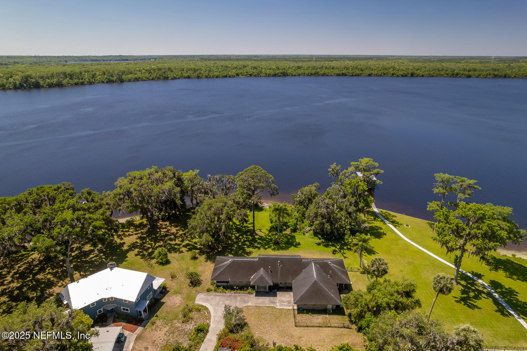 121 Walton Road East Palatka, FL 32131 - Photo 3 of 48