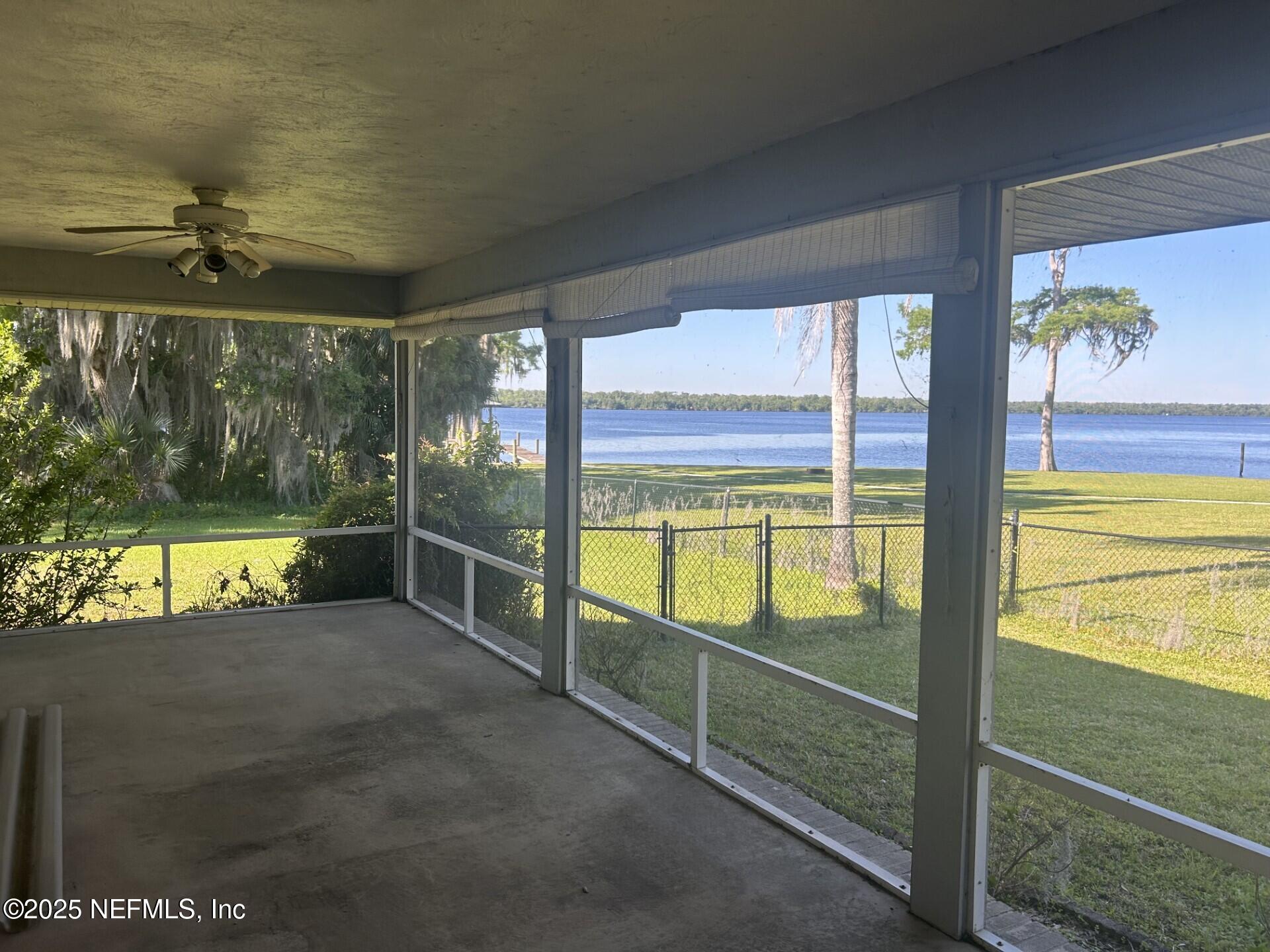 121 Walton Road East Palatka, FL 32131 - Photo 38 of 48 a view of an empty room and window
