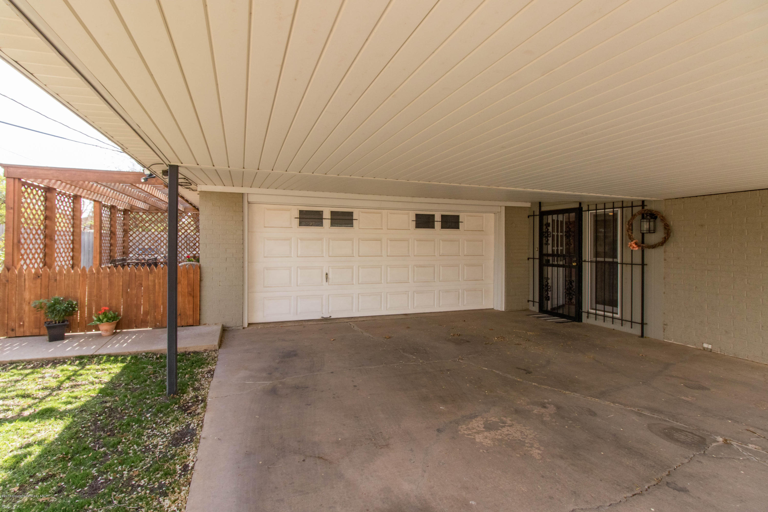 6113 Hanson Road Amarillo, TX 79106 - Photo 38 of 41 Dbl car garage