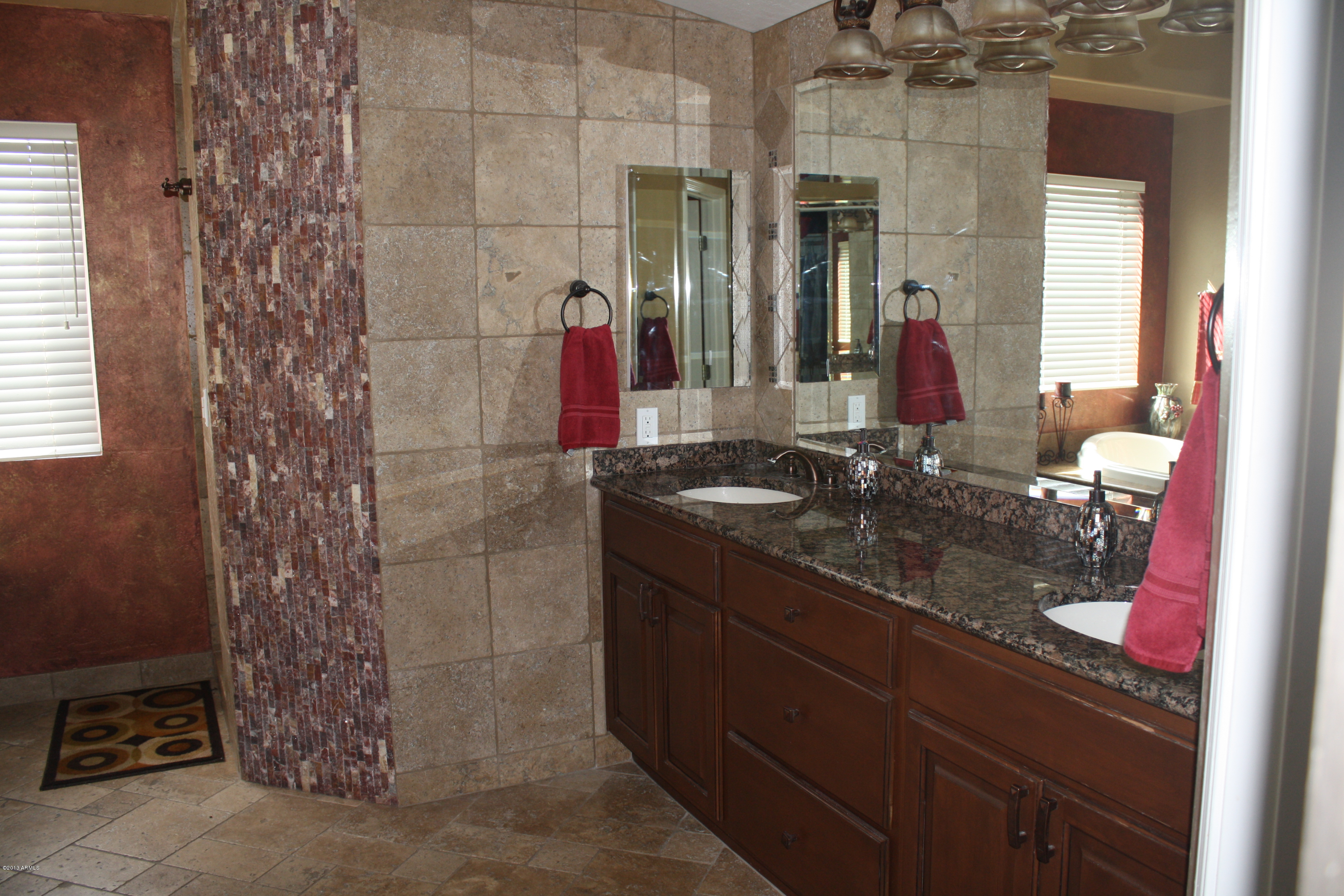 1701 East Hearn Road Phoenix, AZ 85022 - Photo 22 of 41 Master Bath