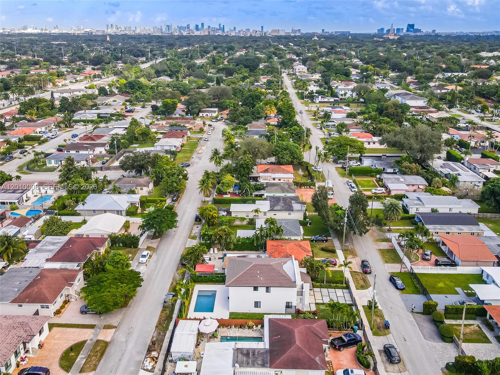 6535 Southwest 26th Street Miami, FL 33155 - Photo 12 of 63