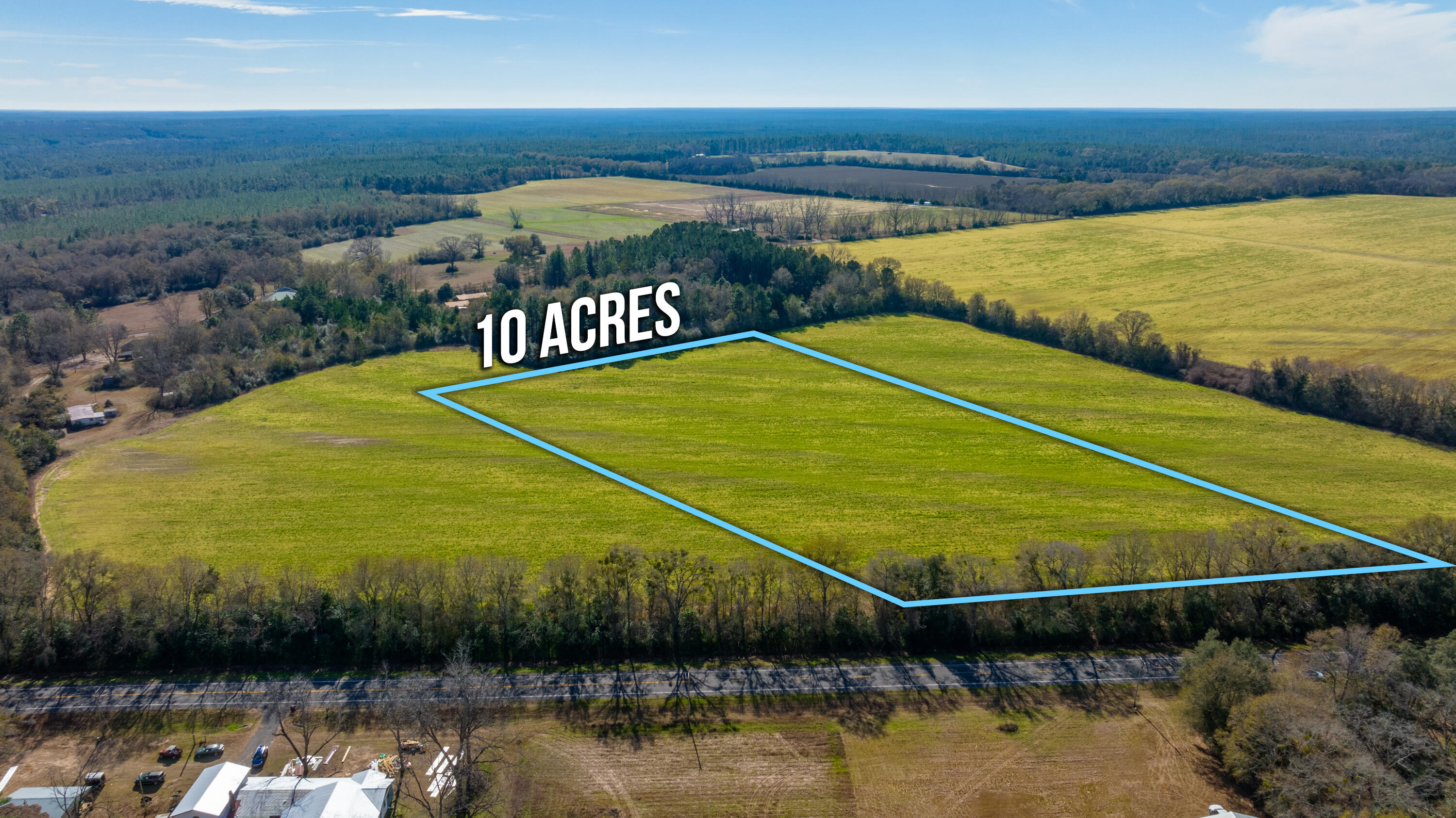 1 Hwy 4 Baker Baker, FL 32531 - Photo 2 of 11 a view of a tennis court