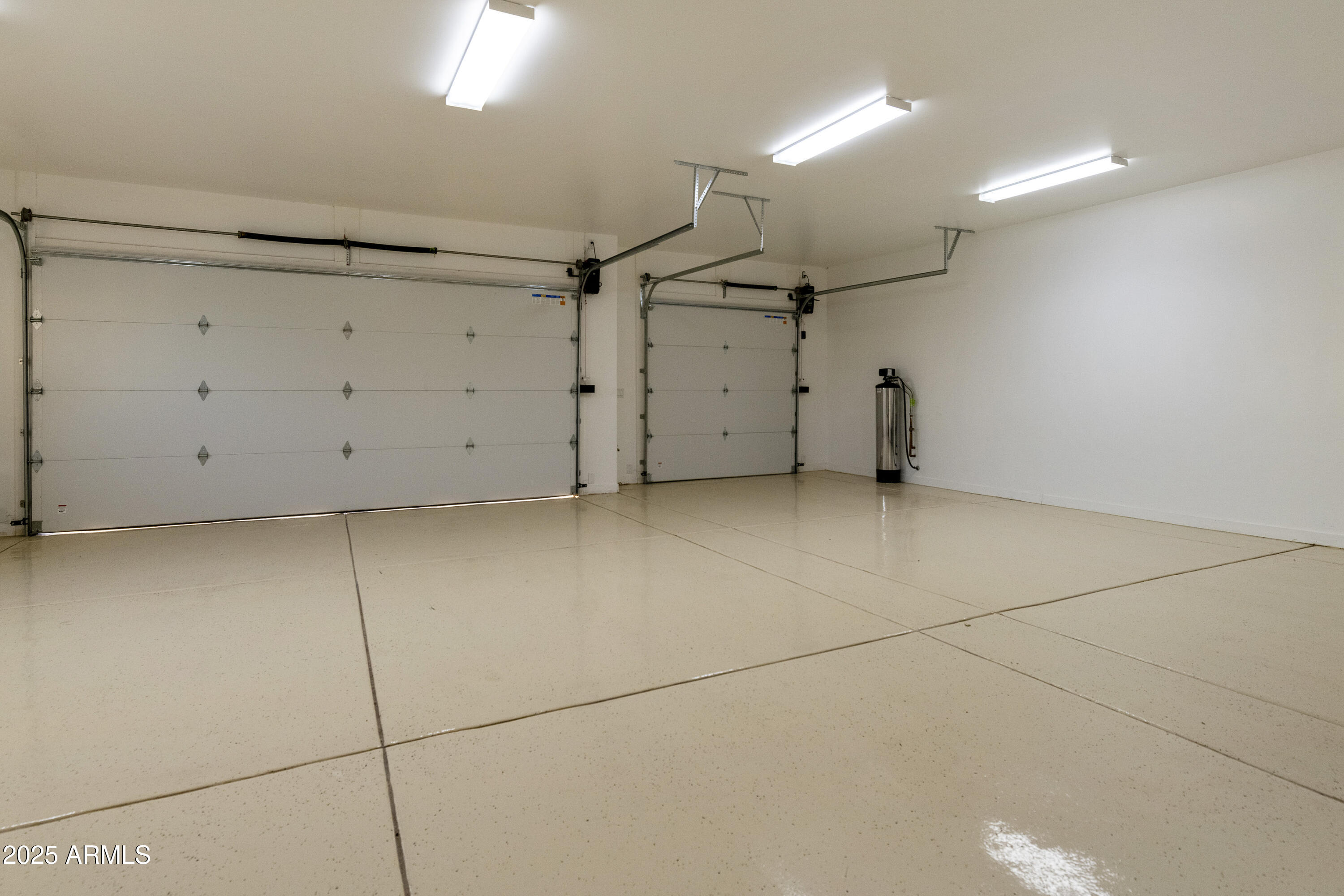 5117 North Cortez Road Apache Junction, AZ 85119 - Photo 30 of 61 a view of an empty room