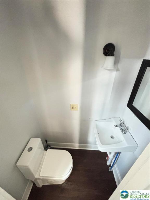 213 Penn Street Bath, PA 18014 - Photo 13 of 22 a bathroom with a sink and mirror