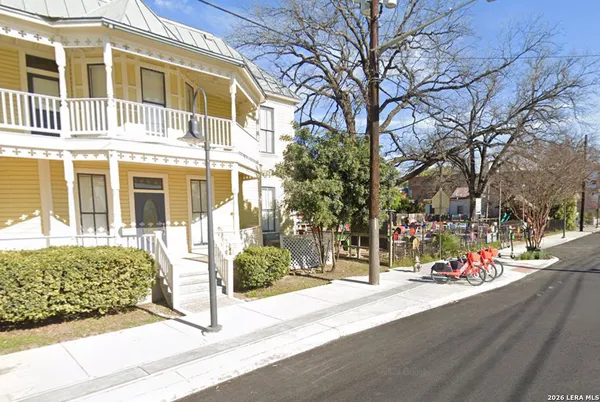$1,399 | 525 Mission Street, Unit 4, San Antonio, TX 78210