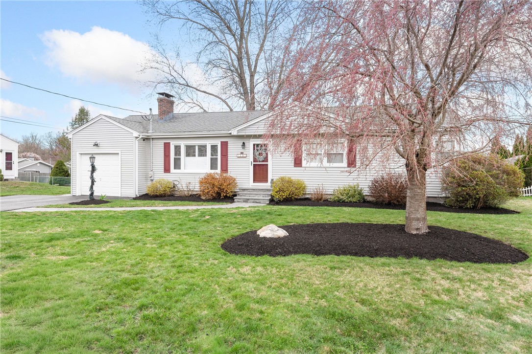 15 Green Street Cumberland, RI 02864 - Photo 1 of 39