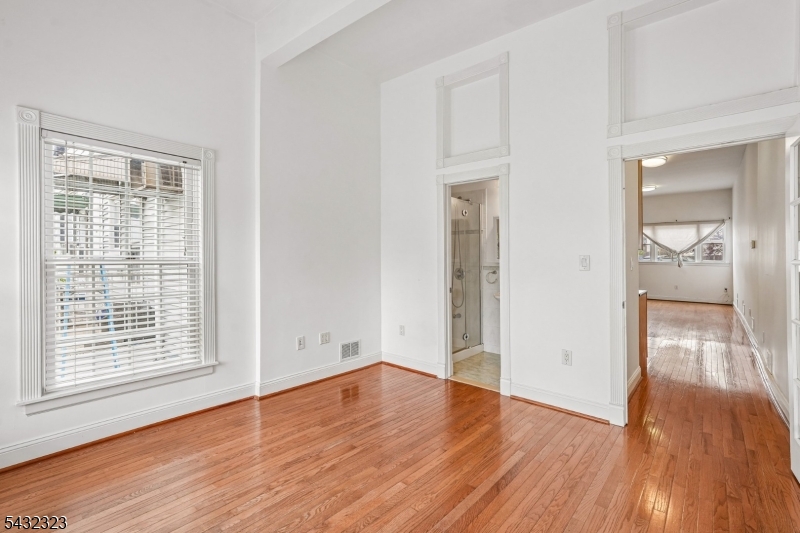 90A Hackensack Plank Road Weehawken, NJ 07086 - Photo 13 of 37