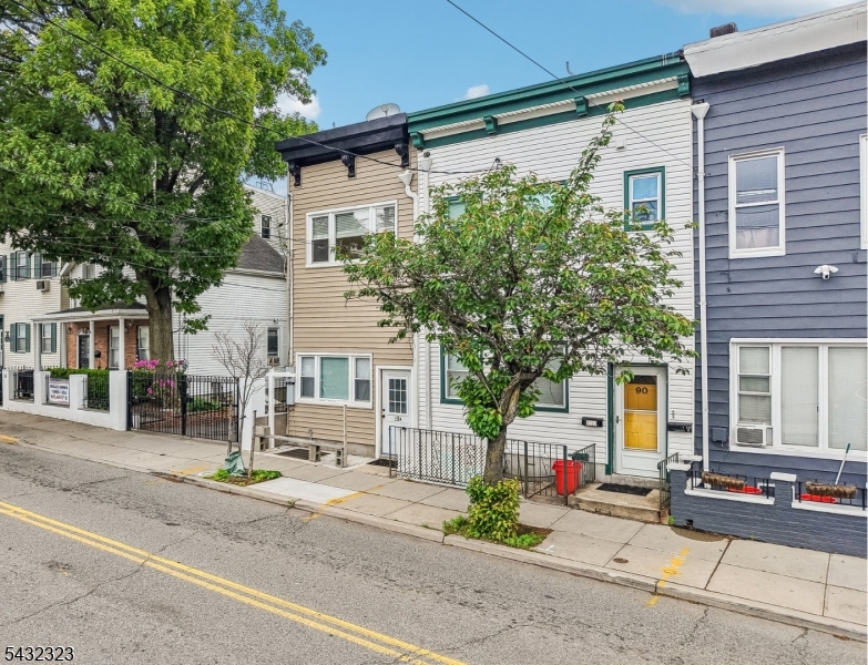 90A Hackensack Plank Road Weehawken, NJ 07086 - Photo 2 of 37