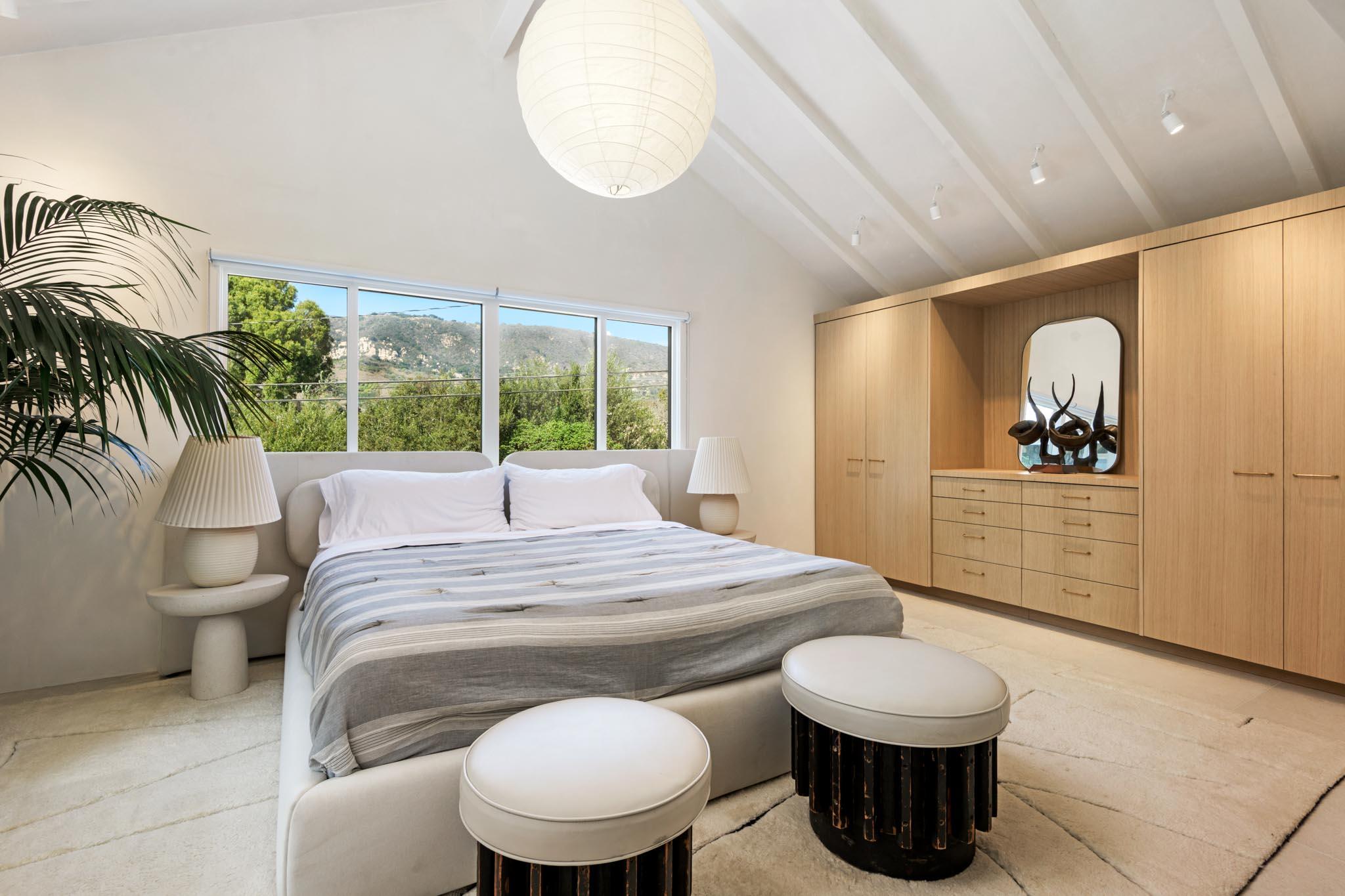 3519 Padaro Lane Carpinteria, CA 93013 - Photo 25 of 32 Guest House