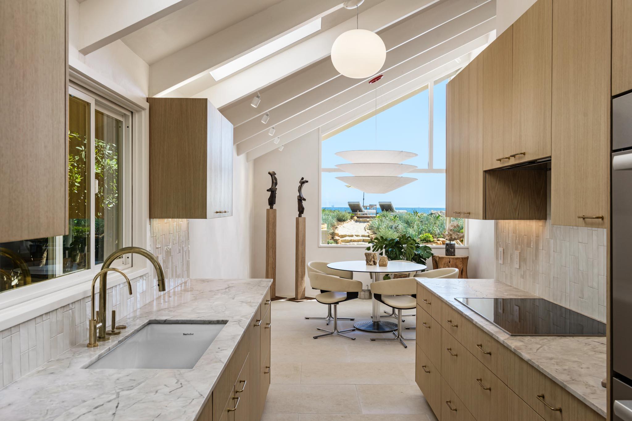 3519 Padaro Lane Carpinteria, CA 93013 - Photo 9 of 32 Kitchen