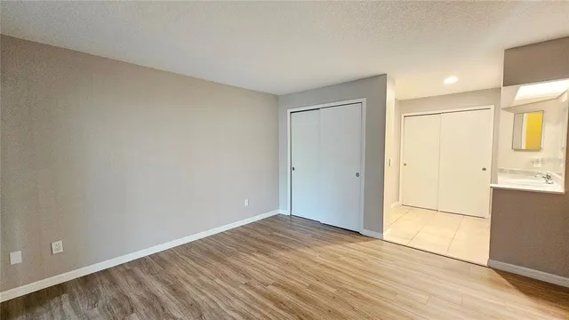 $2,000 | 7805 Sugar Brook Court, Unit 7805, Orlando, FL 32819