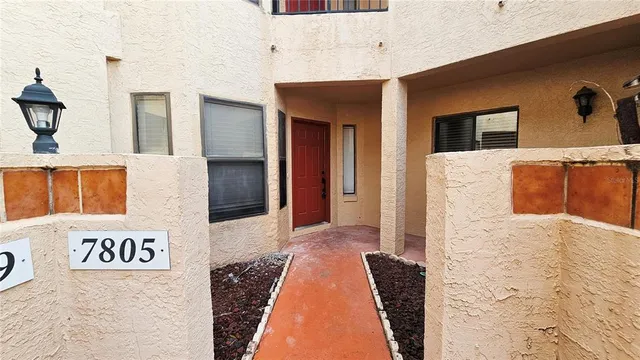 $2,000 | 7805 Sugar Brook Court, Unit 7805, Orlando, FL 32819