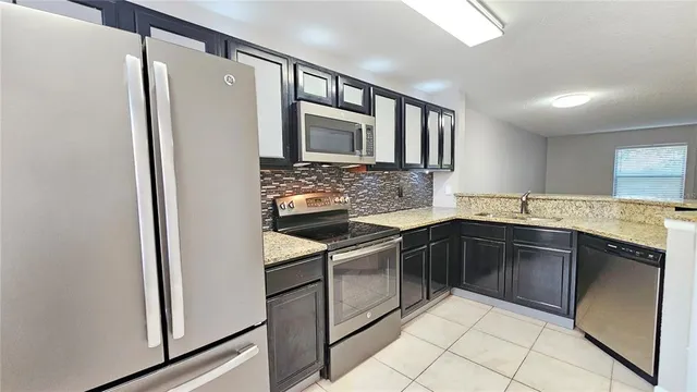 $2,000 | 7805 Sugar Brook Court, Unit 7805, Orlando, FL 32819