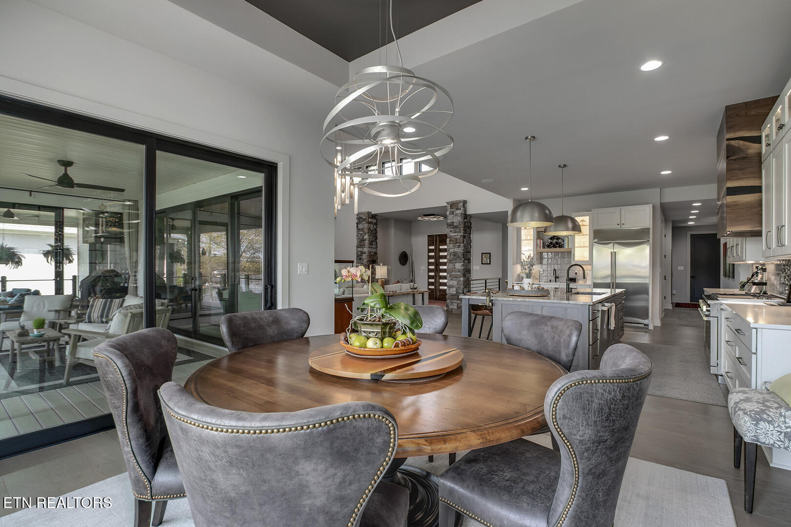 314 Miami Lane Loudon, TN 37774 - Photo 17 of 60 17_314 Miami Lane_Dining02