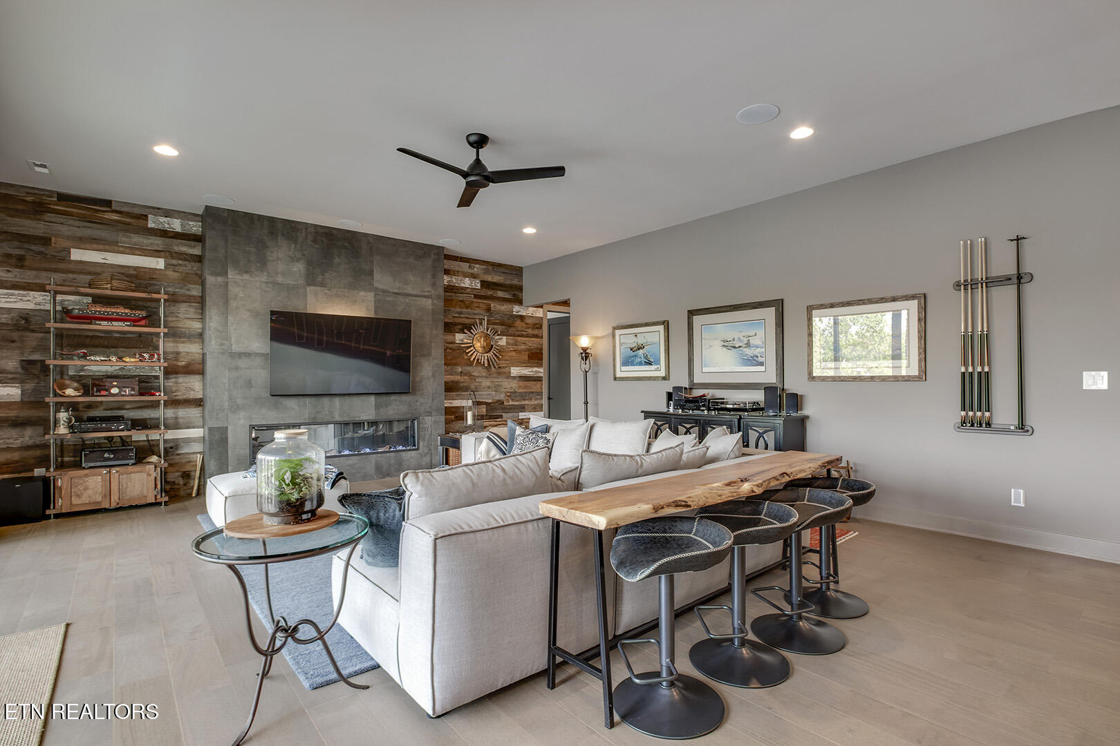 314 Miami Lane Loudon, TN 37774 - Photo 40 of 60 40_314 Miami Lane_Family-RecRoom04