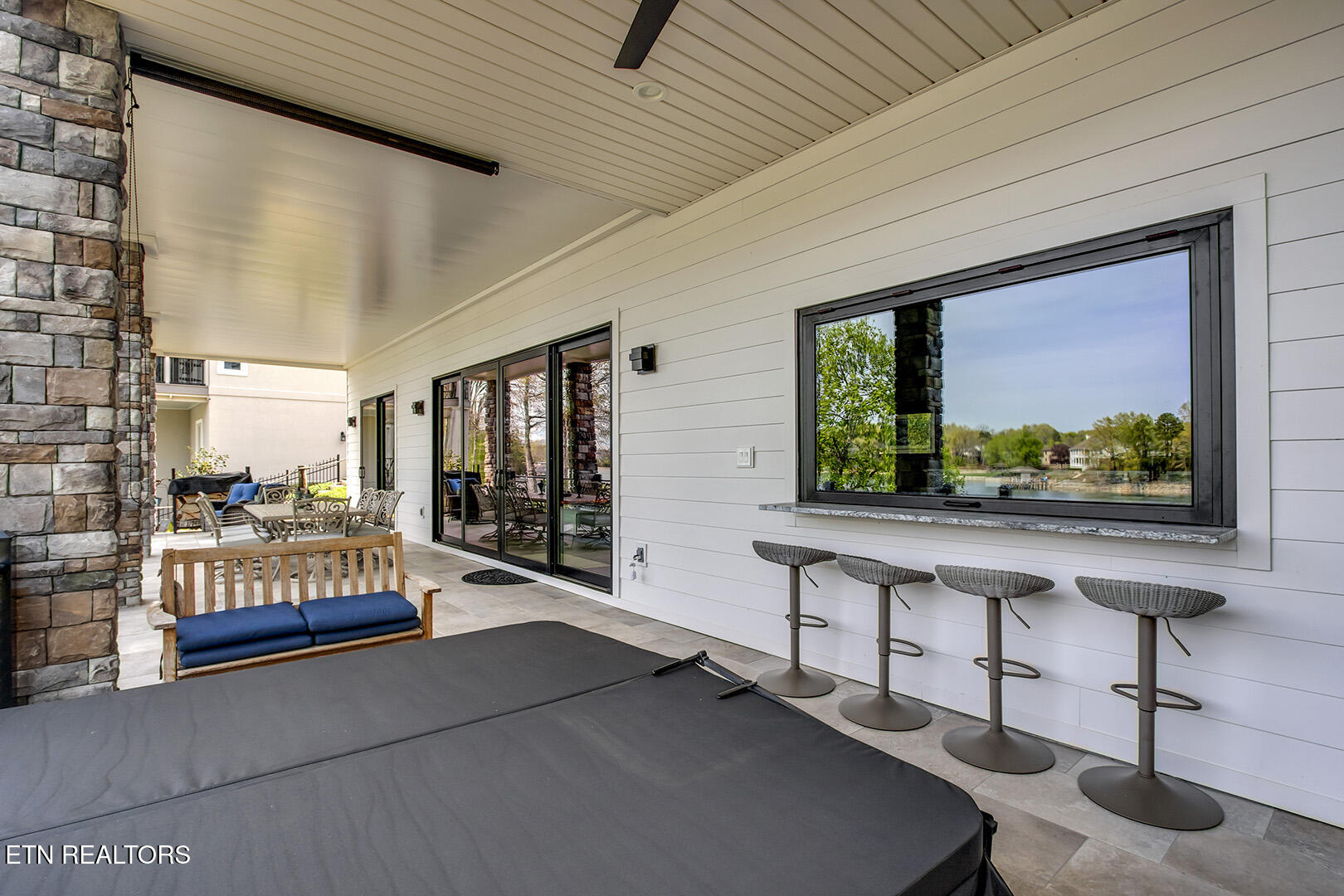 314 Miami Lane Loudon, TN 37774 - Photo 45 of 60 45_314 Miami Lane_CoveredPatio02