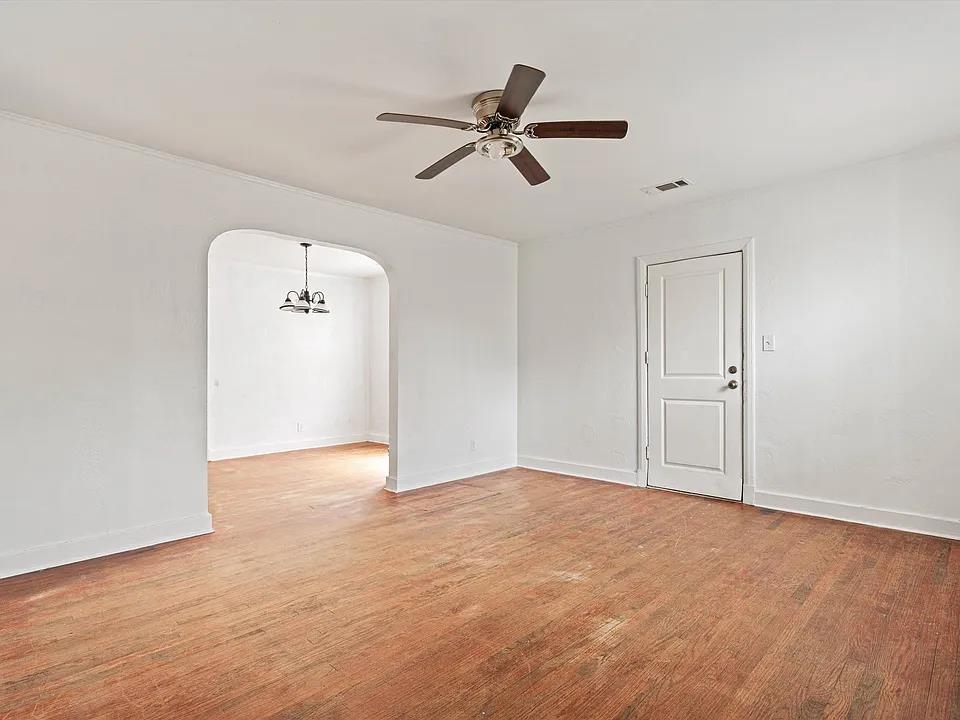 778 North Merton Street Memphis, TN 38112 - Photo 4 of 15 a view of an empty room