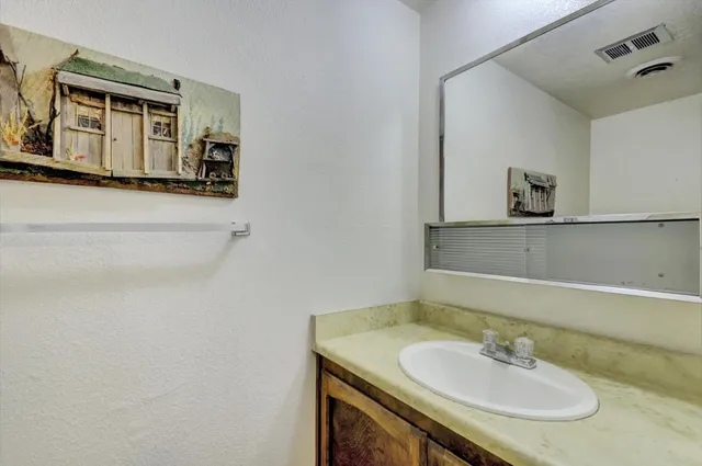 $650,000 | 17472 Troy Court, Grass Valley, CA 95949