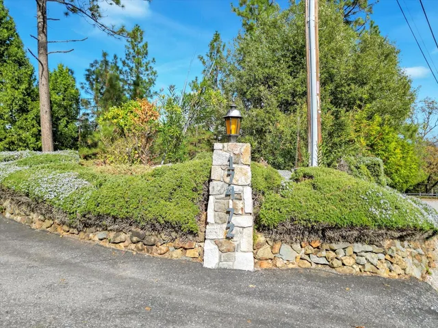$650,000 | 17472 Troy Court, Grass Valley, CA 95949