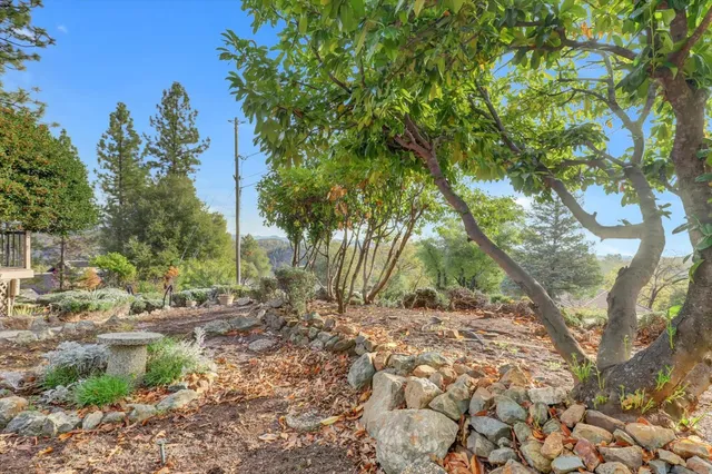 $650,000 | 17472 Troy Court, Grass Valley, CA 95949