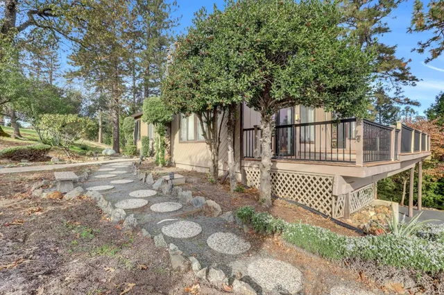 $650,000 | 17472 Troy Court, Grass Valley, CA 95949