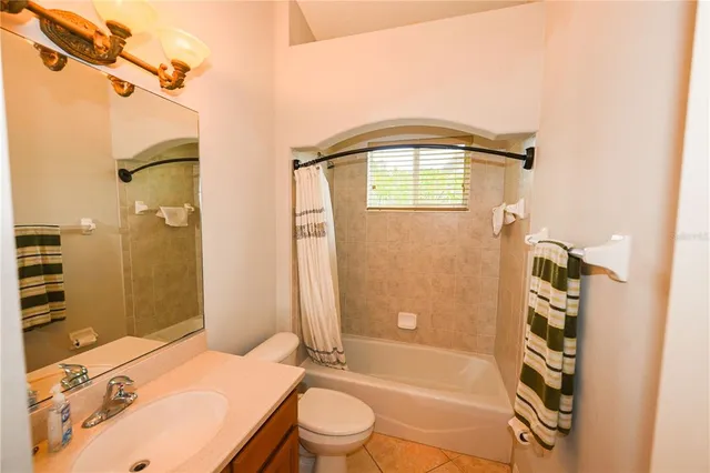 $3,900 | 12420 Aster Avenue, Bradenton, FL 34212