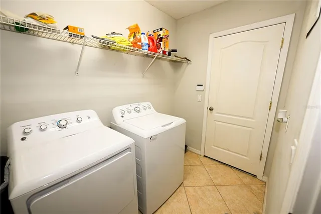 $3,900 | 12420 Aster Avenue, Bradenton, FL 34212