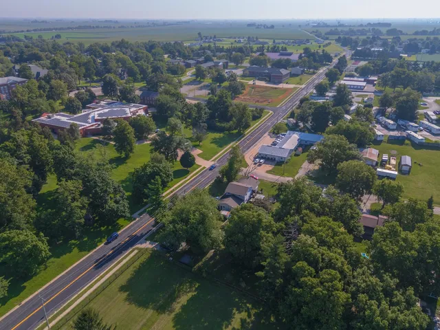 $152,000 | 208 Reagan Drive, Eureka, IL 61530