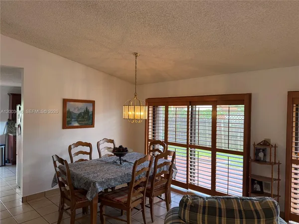 $739,900 | 6010 Northwest 201st Lane, Hialeah, FL 33015