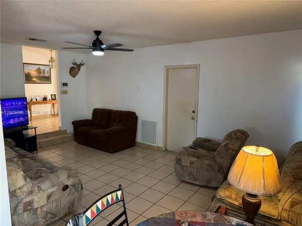 $739,900 | 6010 Northwest 201st Lane, Hialeah, FL 33015