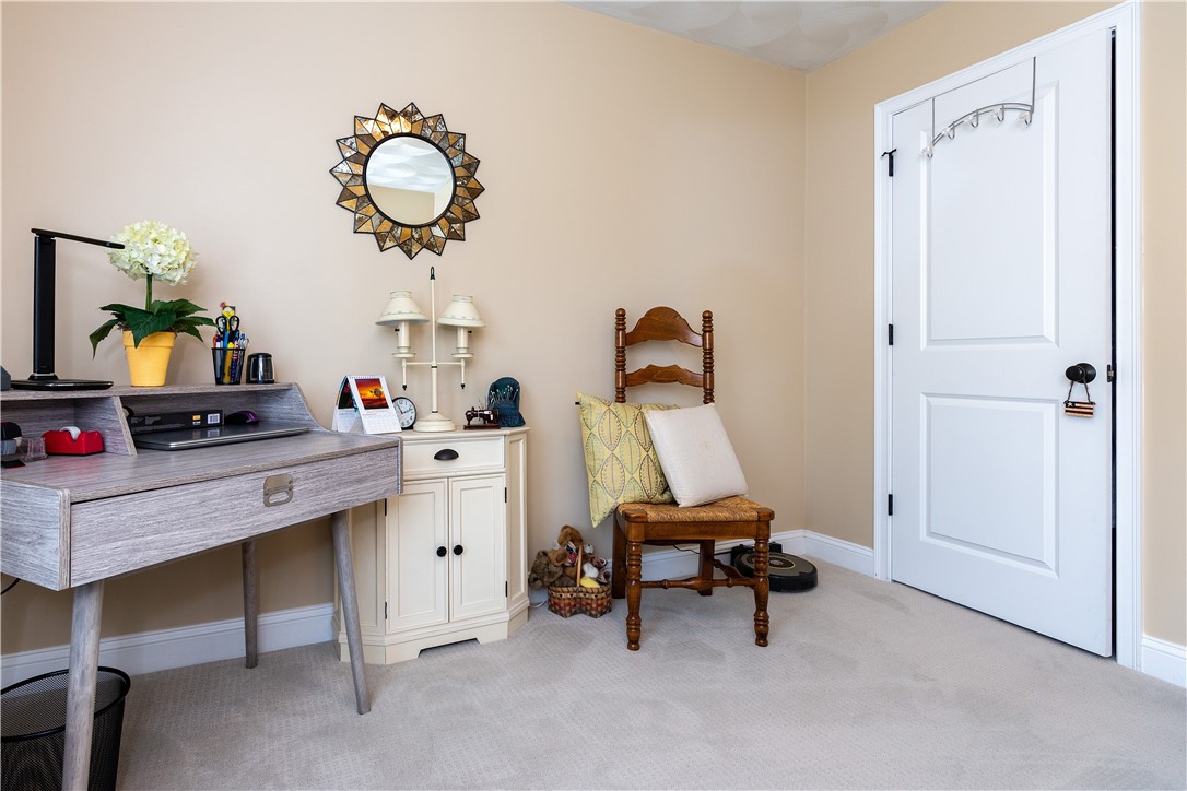 4286 Post Road Warwick, RI 02818 - Photo 31 of 50